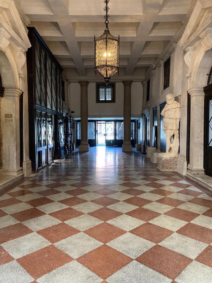 Apartment Dimora Contarini Charm On Grand Canal Venedig